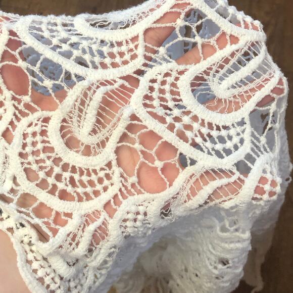 NWOT White Bohemian Crochet Quarter Sleeve Coverup Size Large - Picture 5 of 9